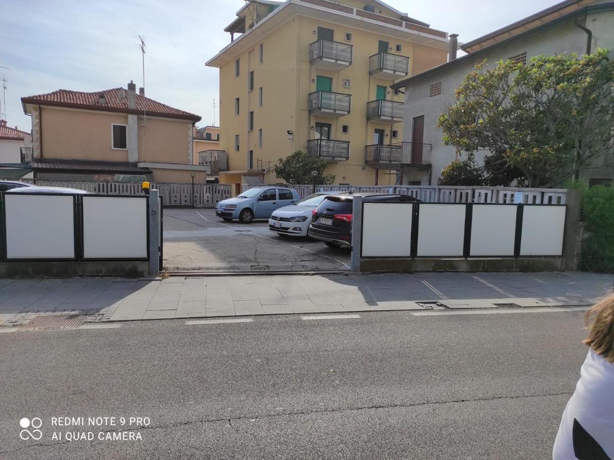 Quito - Dietro Piazza Mazzini - Immobil Relax Lido di Jesolo Exterior foto